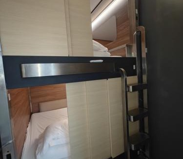 Chinatown Hostel | I Street Capsule Hostel