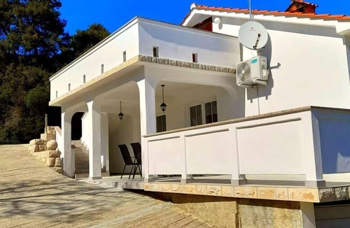Suha Punta House | in Kampor mit Privatparkplatz by Interhome