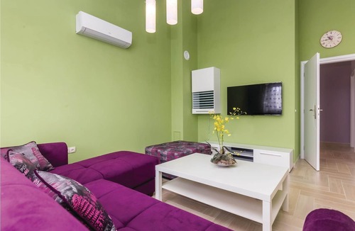 Kostrena Apartment | In the beautiful village of Kostrena, not far from Rijeka, these apartments are located in a house w