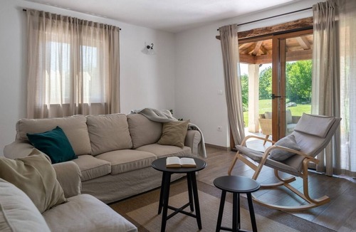 Makovci Villa | In the village Vigini and it is one of the two houses in the whole village
