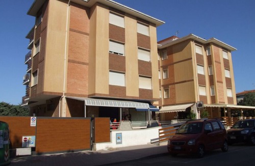 Marina di Castagneto Carducci Apartment | Appartamento- Murex - Studio Apartment, Sleeps 3