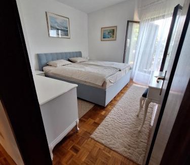 Pinezici Apartment | Krk Apartmani Pepina