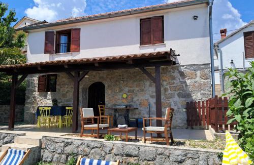 Veprinac House | Kuca Kata - Property Nono
