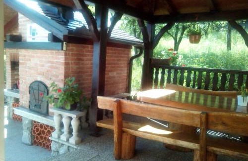 Netretic Villa | Kuca za odmor Juraj - Apartmani Barsic