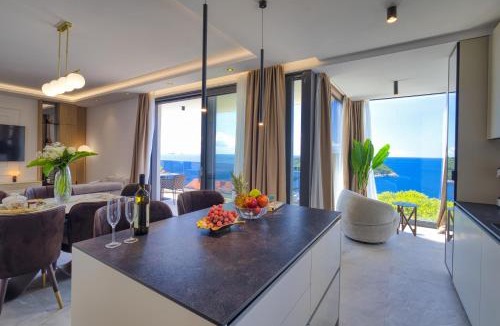 Ploce Apartment | La Dolce Villa