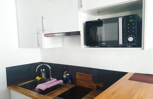Saint-Germain-en-Laye Apartment | Large studio - city center - 300 m RER A