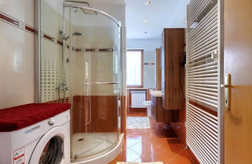 Kapelica Apartment | Laura (LBN422) by Interhome