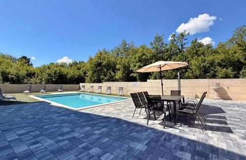 Polje Apartment | Lavanda Verde - Pool Apartments