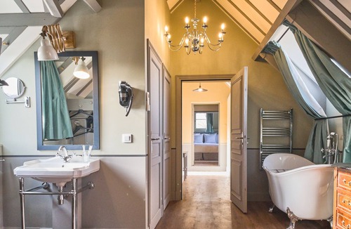 Rueil-Malmaison Bed & Breakfast | Le Fruit Défendu