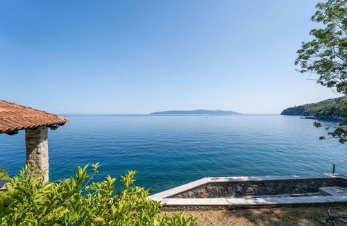 Medveja Apartment | Lovely apartment for 4 people with A/C, WIFI, TV and patio