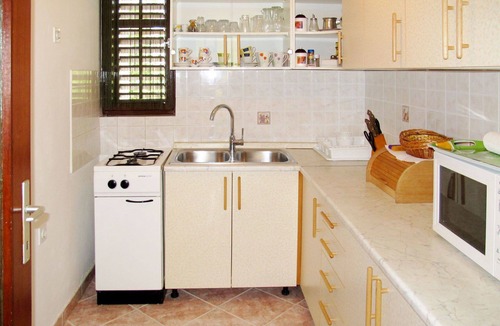 Ripenda Verbanci Apartment | Lovely apartment for 8 guests with A/C, WIFI, terrace and pets allowed