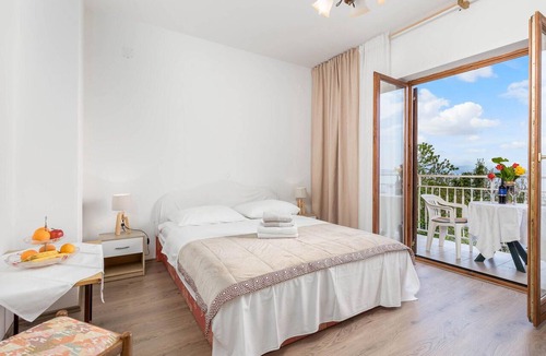 Opric Apartment | Lovely apartment in Lovran with WiFi