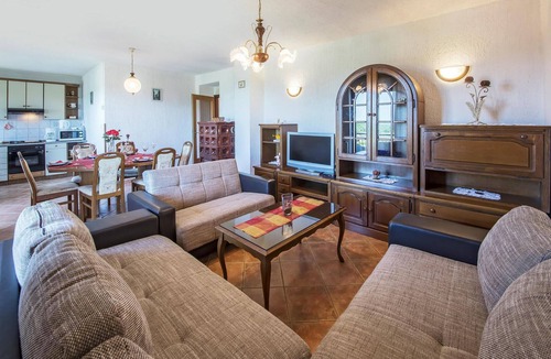 Gajana Apartment | Lovely apartment in Vodnjan with house sea view