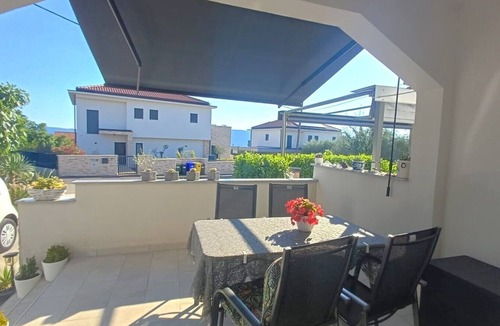 Skrbcici Apartment | Lovely Apartment Marina Blue