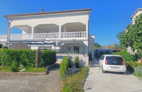 Skrbcici Apartment | Lovely Apartment Marina Blue