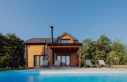 Stubicke Toplice House | Lovely home in Stubicke Toplice with sauna