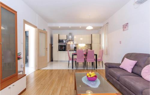 Kostrena House | Lovely Home In Kostrena
