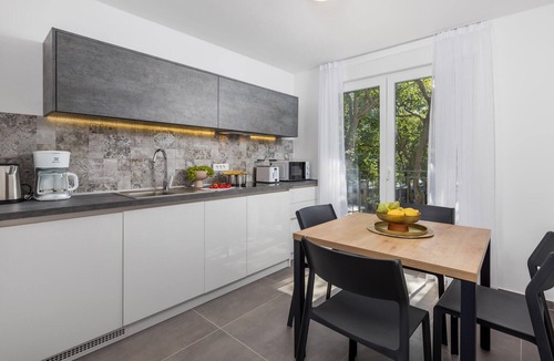 Kraljevica House | Lovely home in Kraljevica with house sea view