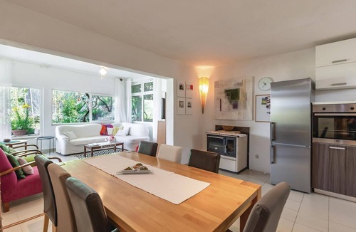 Mimice House | Lovely home in Mimice