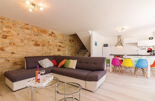 Mali Vareski House | Lovely home in Peruski