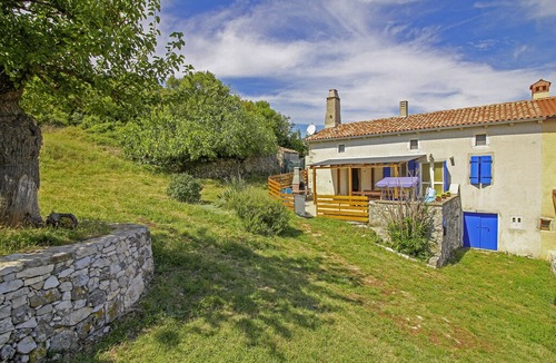 Crni House | Lupe in Crni (Haus für 6-8 Personen)