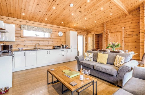 Withernsea Ski Chalet | Luxurious and contemporary Finnish log lodge.