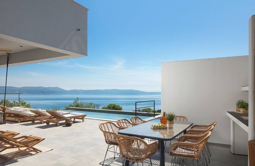 Crni House | Luxurious home in Crni
