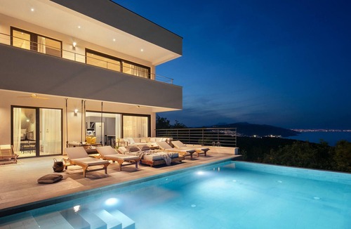 Crni House | Luxurious home in Crni