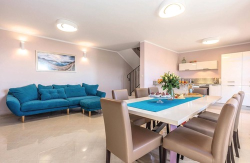 Praputnjak House | Luxurious home in Praputnjak
