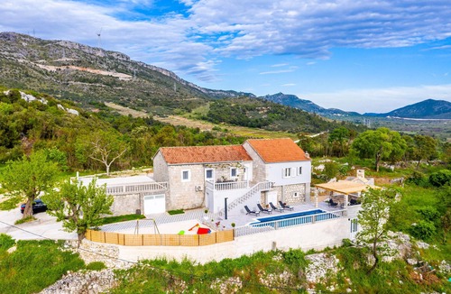 Ston House | Luxurious home in Ston