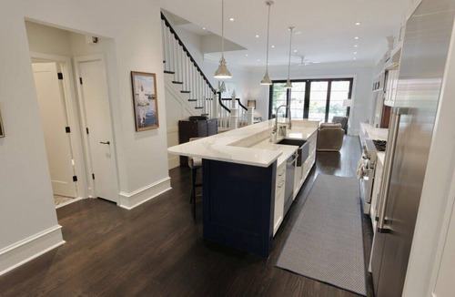 Logan Circle Apartment | Luxurious Mansion in Logan Circle Private Parking