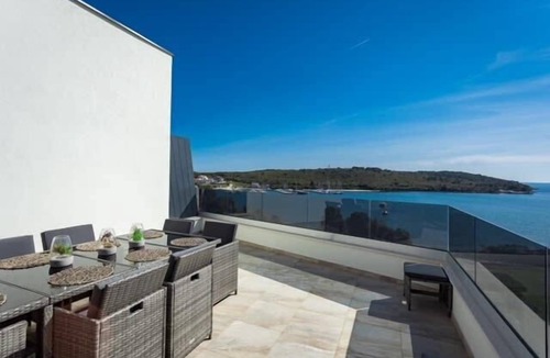 Banjole Apartment | Luxury apartment Anto with sea view and balcony