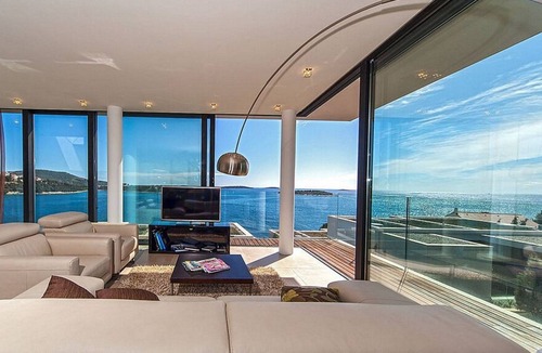 Primosten Apartment | Luxury Apartment Biseri Jadrana 2 (4+0) with shared pool by the beach in Primosten