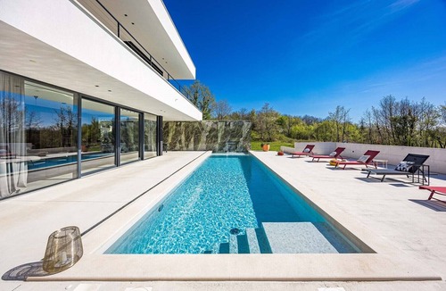 Sterna Villa | Luxury holiday in the heart of Istria with plenty of entertaining activities!