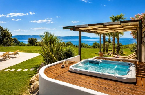 Gondolici Villa | Luxury Panorama Vila with amazing Seaview in Gondolici 7 km from Rabac