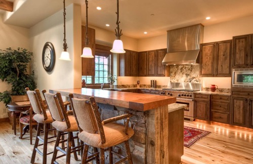 Big Sky Condo | Luxury Suite with Home Theater, Pool Table and Hot Tub!