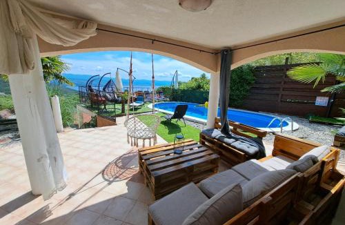 Opric Villa | Luxury Unique Villa Emily with Amazing Sea View