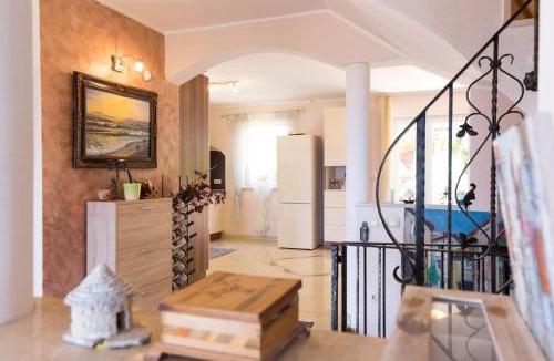 Opric Villa | Luxury Unique Villa Emily with Amazing Sea View