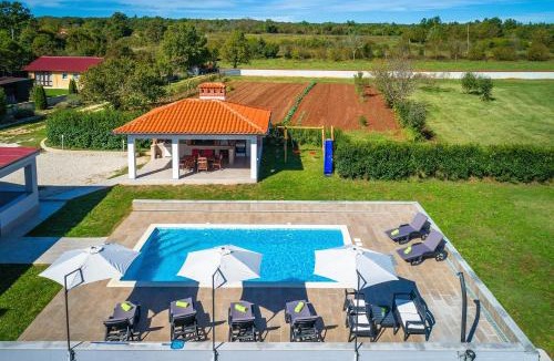 Prodol Villa | Luxury villa CHERRY in natural park
