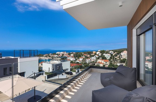 Jakisnica Villa | Luxury Villa del Sol