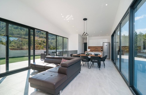 Stomorska Villa | Luxury Villa near the sea