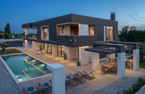 Krnica Villa | Luxury Villa Teulu with Sea View by Istrabook
