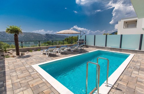 Grizane House | Luxury villa with private pool, sea view