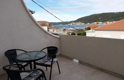 Supetarska Draga Apartment | MAESTRAL-NMF