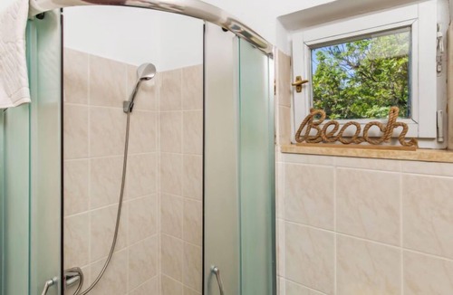 Vratarusa Apartment | Marina (SNJ103) by Interhome
