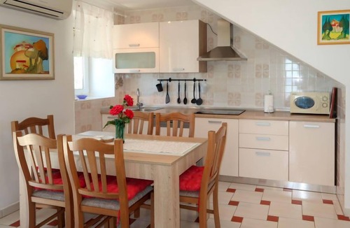 Crni Apartment | Marinella (LBN121) by Interhome