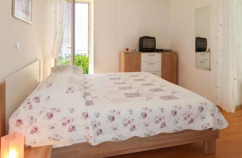 Crni Apartment | Marinella (LBN121) by Interhome
