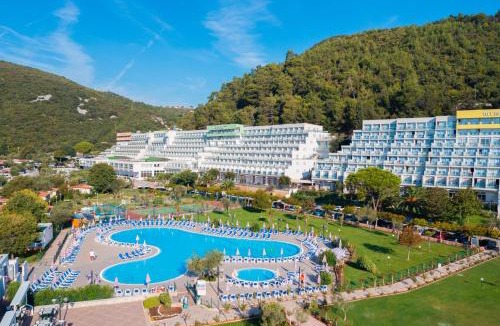 Labin Resort | MASLINICA Oliva Camping Mobile Homes