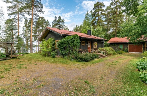 Lohja House | Metsä-iivari by Interhome