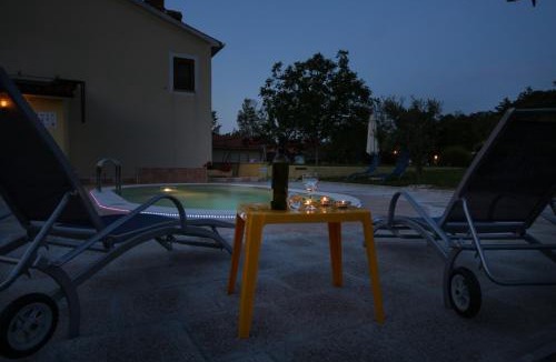 Kapelica Resort | Mobile Homes Romantik